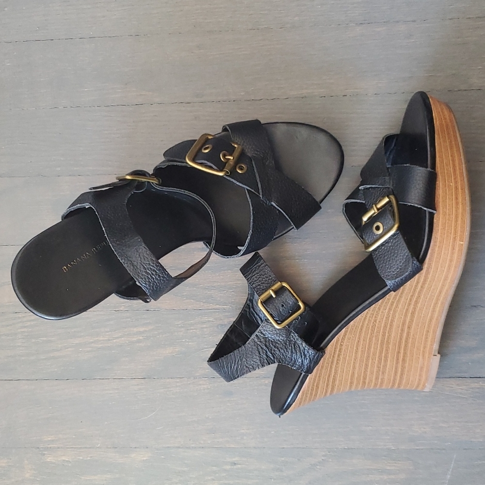 Banana Republic Black Wedge Sandals
